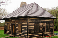 Country Manor Roofing Shingle in Aged Prem. Wood