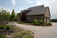 Country Manor Shake in Mustang Brown