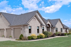 Country Manor Shake in Shake Gray