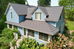 Rustic Metal Roofing Shingle in Deep Charcoal