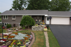 Rustic Metal Roofing Shingle in Shake Gray