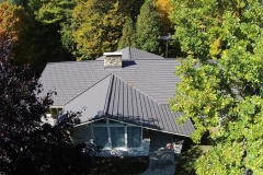 Rustic Metal Roofing Shingle in Shake Gray