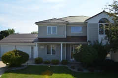 Rustic Metal Roofing Shingle in Caramel