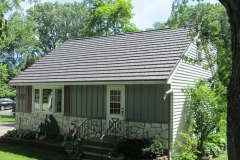 Rustic Metal Roofing Shingle in Shake Gray