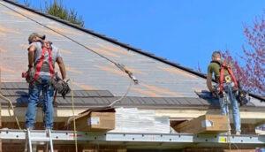 metal-roof-installation-American-Metal-Roofs-WI